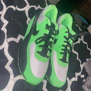 10 1/2 Very lately worn